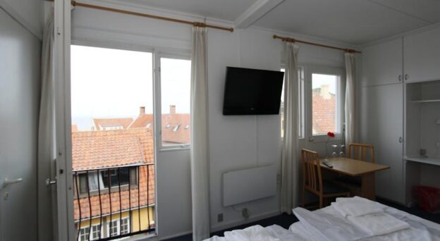 Hotel Bornholm Therns Hotel Brøddegade 31 3760 Gudhjem Bornholm